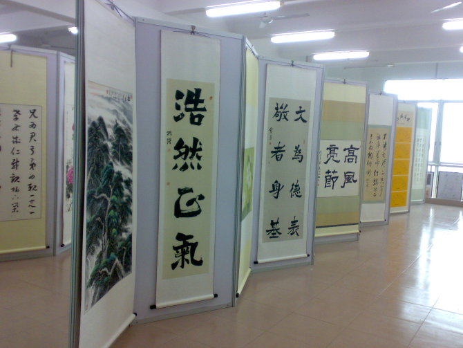 八棱柱書畫展板